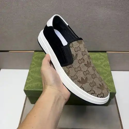 Zapatos masculinos Gucci talla 9b4 talla 3844