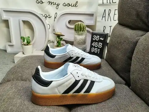 El sistema genuino de media yarda 9e5x1dd Adidas sambae Valentine ji1d349e utiliza una combinación d
