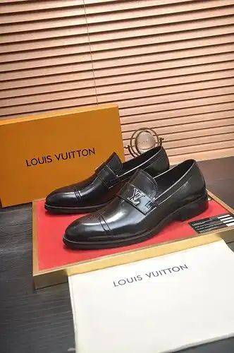 Calzado masculino LV Código 6c talla 38.444 personalizado