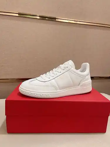 Zapatos masculinos y femeninos Valentino talla 23b6 talla 34