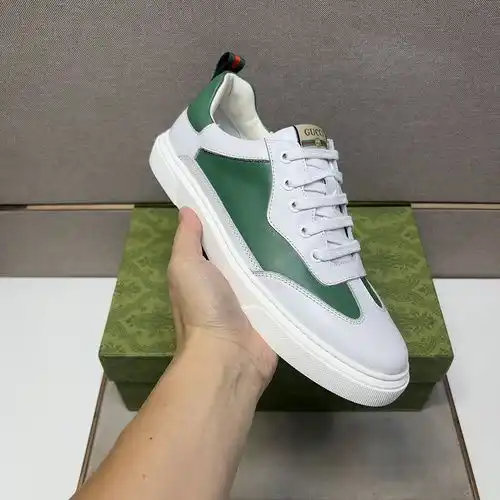 Zapatos masculinos Gucci talla 9b4 talla 3844