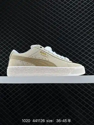El diseño de la pieza multifuncional 1d30g Puma suede XL es conciso y elegante, emanando un estilo c