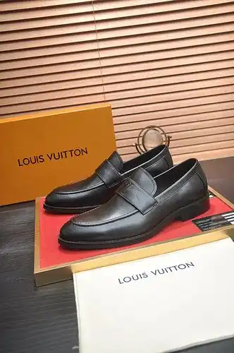 Calzado masculino LV Código 6c talla 38.444 personalizado