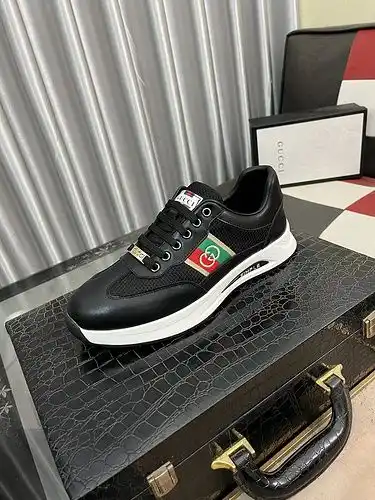 Código de zapatos masculinos Gucci 2b4 talla 3844