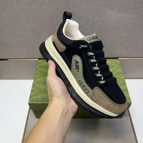 Código de zapatos masculinos Gucci 8b6 talla 3844