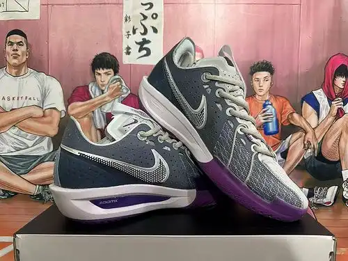 Negro y morado 40g46