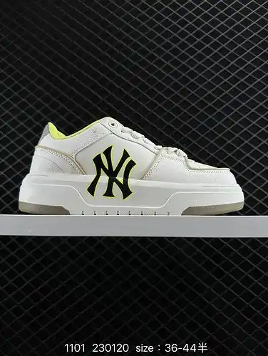 1d0g0g 2c0g2c Girls Spring Academy tiene una edición limitada coreana para montar en los Yankees de 