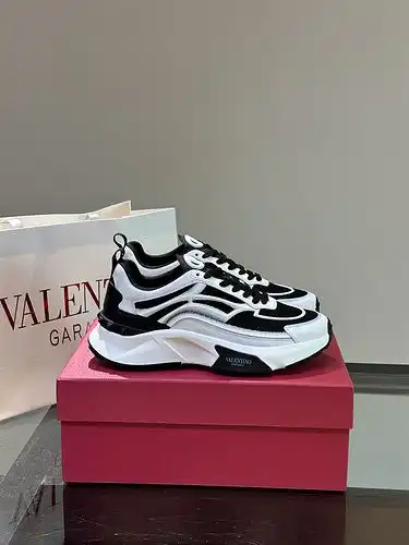 Código de calzado masculino Valentino 3C talla 38.444 personalizado