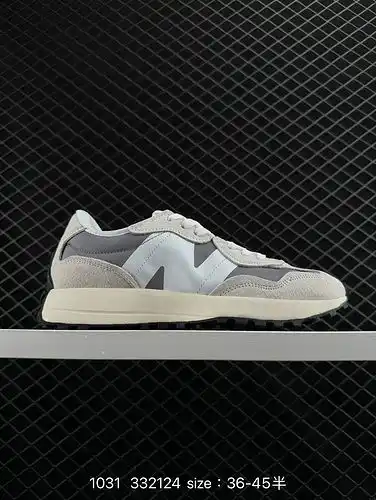 Los zapatos 1d28c0g new balance de media talla para hombres y mujeres están hechos de piel volcada y