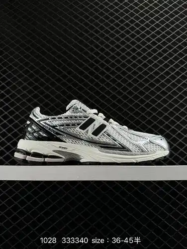 La colección 2c0g0g new balance m1d9e0g6 de zapatos de papá de un solo artículo retro, con elementos