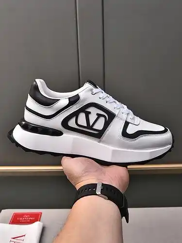 Calzado masculino Valentino Código 27c2 talla 39 444 personalizado
