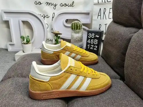 El 1d2cdc Adidas Samba Vegan if70g88 es el clásico original de hace casi 70g años. el terciopelo ori