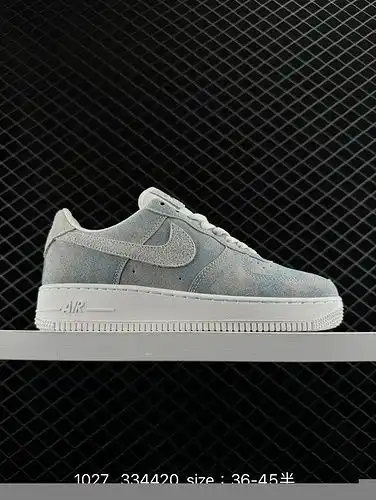 1d0g0g Nike Air Force 1d0g7 Air force, una zapatilla deportiva casual multifuncional de parte baja, 