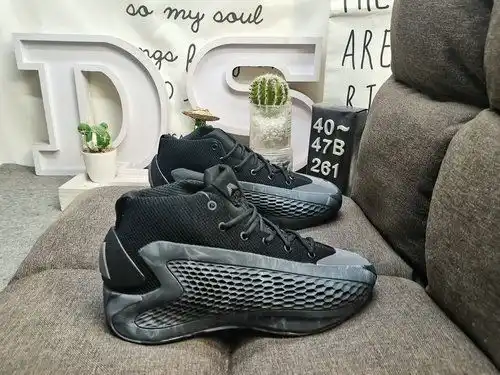 2c61d Adidas gjr ad Anthony Edwards AE 1D cita a la generación de huazi "anthony Edwards firma 