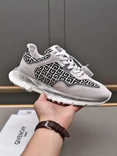 Givenchy Men 's Shoe Code 27C talla 38 444 personalizado