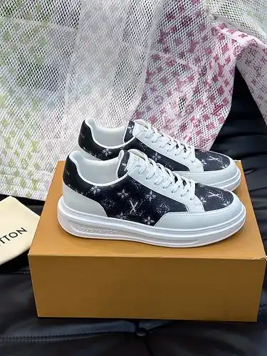 Código de calzado masculino LV 3B4 talla 38.444 personalizada