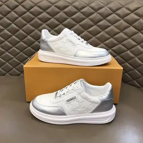 Código de calzado masculino LV 3B4 talla 38.444 personalizada