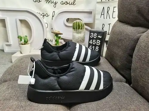 El calcetín 41d8dad Originals pufflette gy45x5x9e y la parte superior de la zapatilla de PAN están h