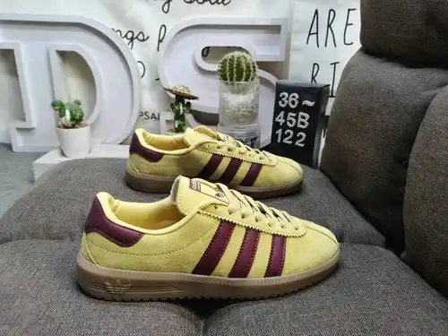 Las zapatillas deportivas retro de la serie única retro Adidas Bermudas de la clase corporativa 1d22