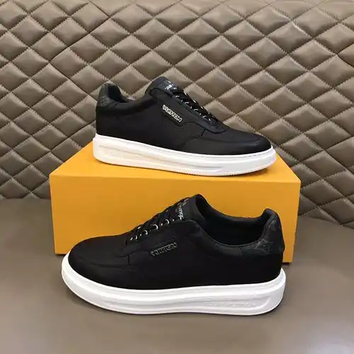 Código de calzado masculino LV 3B4 talla 38.444 personalizada