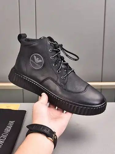 Armani tiene zapatos de cuero y piel personalizados para hombres, Código 27b7, talla 38.444
