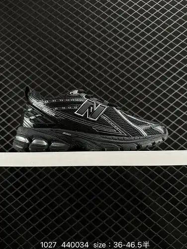 La serie 1d70g new balance m1d9e0g6 de zapatos de papá de un solo producto retro, elementos grabados