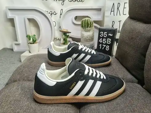 El 1d78dadidas Samba og ig6836 es el clásico original de hace casi 70g años. el terciopelo original 