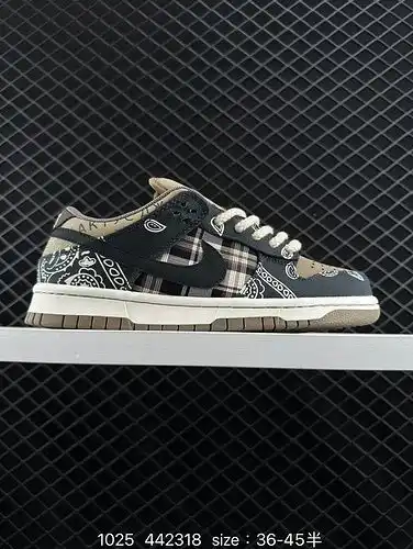 Como su nombre indica, el 9e0g nike dunk Low Dunk SB tiene un clásico linaje Dunk que inyecta más el