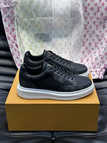 Código de calzado masculino LV 3B4 talla 38.444 personalizada