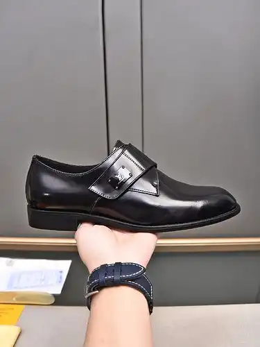 Calzado masculino LV Código 7b7 talla 38 444 personalizado