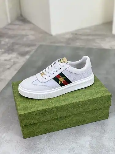 Zapatos masculinos Gucci 3B4 3844