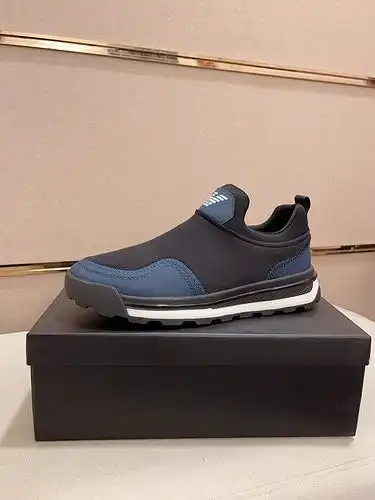 Código de zapatos masculinos Armani 8b talla 3844