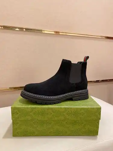 Código de zapatos masculinos Gucci 8c talla 3844
