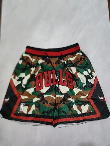 Pantalones de bolsillo de camuflaje de toros