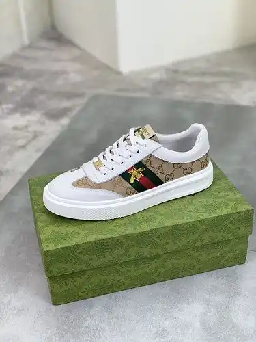 Zapatos masculinos Gucci 3B4 3844