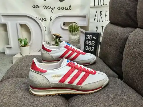 The 0G5X2CDadidas SL 72C RTN JP5X2C77 retro sports shoe series is popular worldwide. Riding on this 