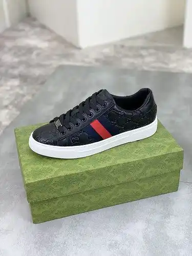 Código de zapatos masculinos Gucci 3b talla 3844