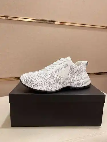 Código de zapatos masculinos Armani 8c talla 3844