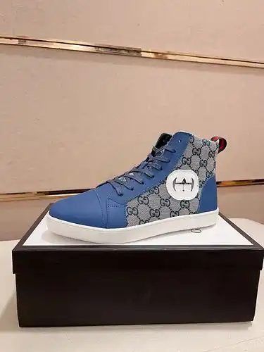 Código de zapatos masculinos Gucci 8b4 talla 3844
