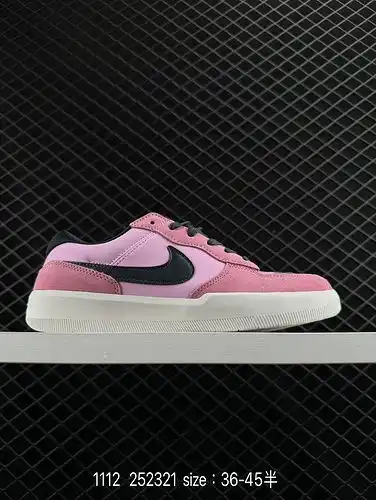 La zapatilla casual 1d0g5x Nike SB Force 5x8 es un artículo único que aporta innovación de vanguardi