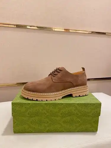 Código de zapatos masculinos Gucci 8b8 talla 3844