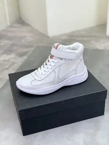 Código de calzado masculino Prada 3c3 talla 3944384 personalizado
