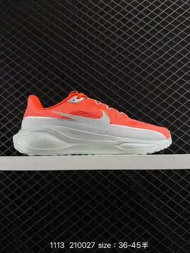 El 1d35x Nike utiliza una nueva combinación de proceso de fusión en caliente para actualizar los dat