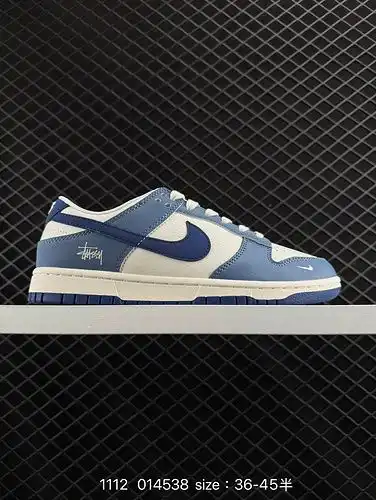 Las zapatillas 1d9e0g nike dunk Low retro skate shoes, como las clásicas zapatillas de baloncesto de