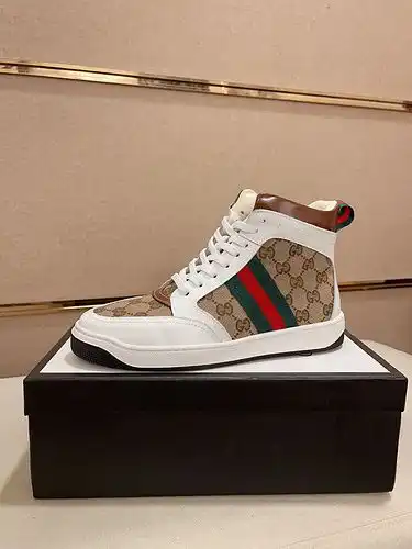 Código de zapatos masculinos Gucci 8b talla 3844