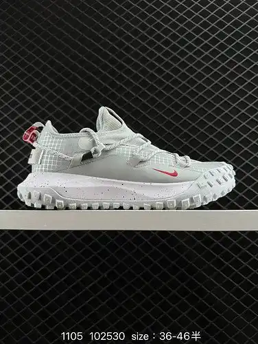 El diseño funcional del 1d5x0g Nike ACG Mountain Fly Low GTX se es ingenioso para crear un estilo du