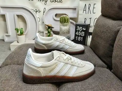 1d81dd Adidas Samba Vegan id8778 clásico del primer año hace casi 70g. el terciopelo original se uti