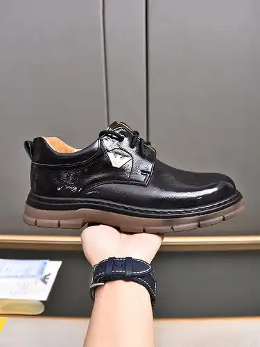 Código de zapatos masculinos Armani 7b6 talla 3844