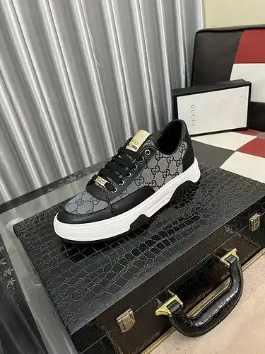 Gucci zapatos masculinos 6b4 talla 3844