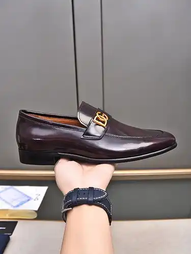 Código de calzado masculino DG 7b7 talla 38.444 personalizada